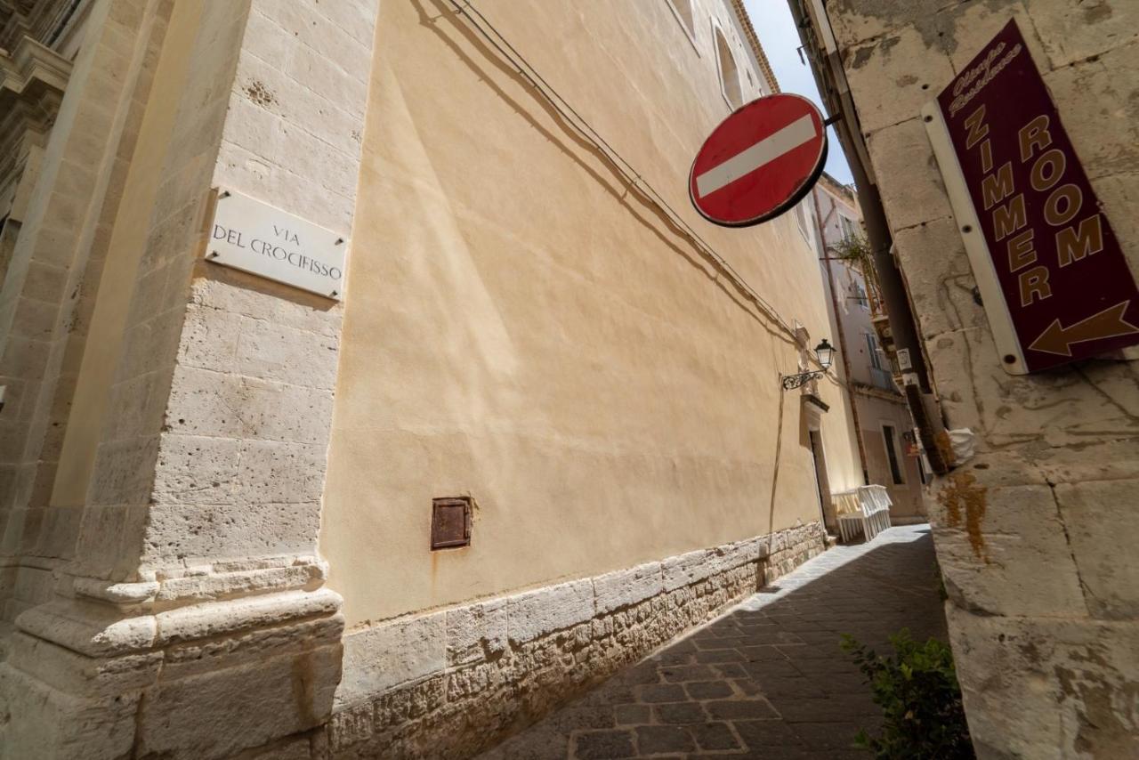 Ortigia Charme Piazza Duomo Syracuse Exterior foto